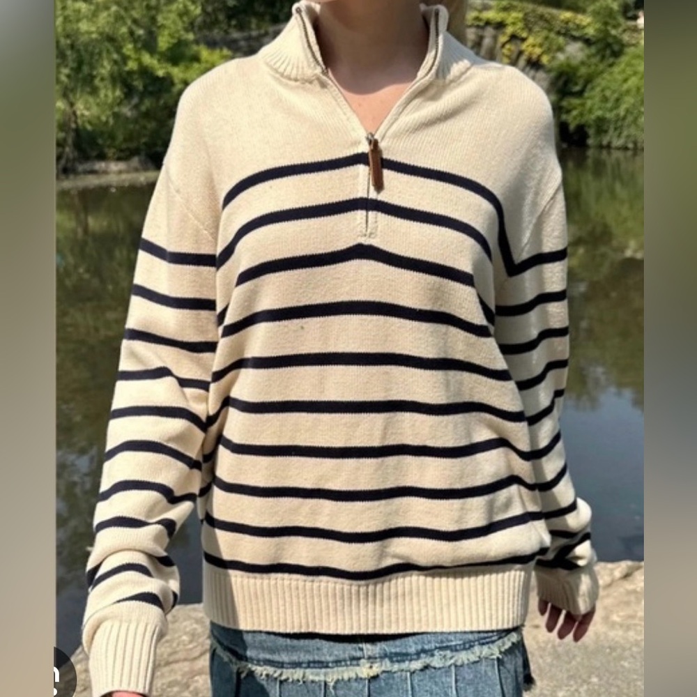 Brandy Melville Quarter Zip